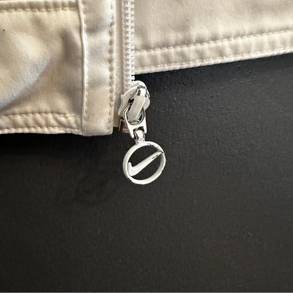 Nike Blue & White Lightweight Running Jacket | Size Medium (8-10) - Picture 6 of 6